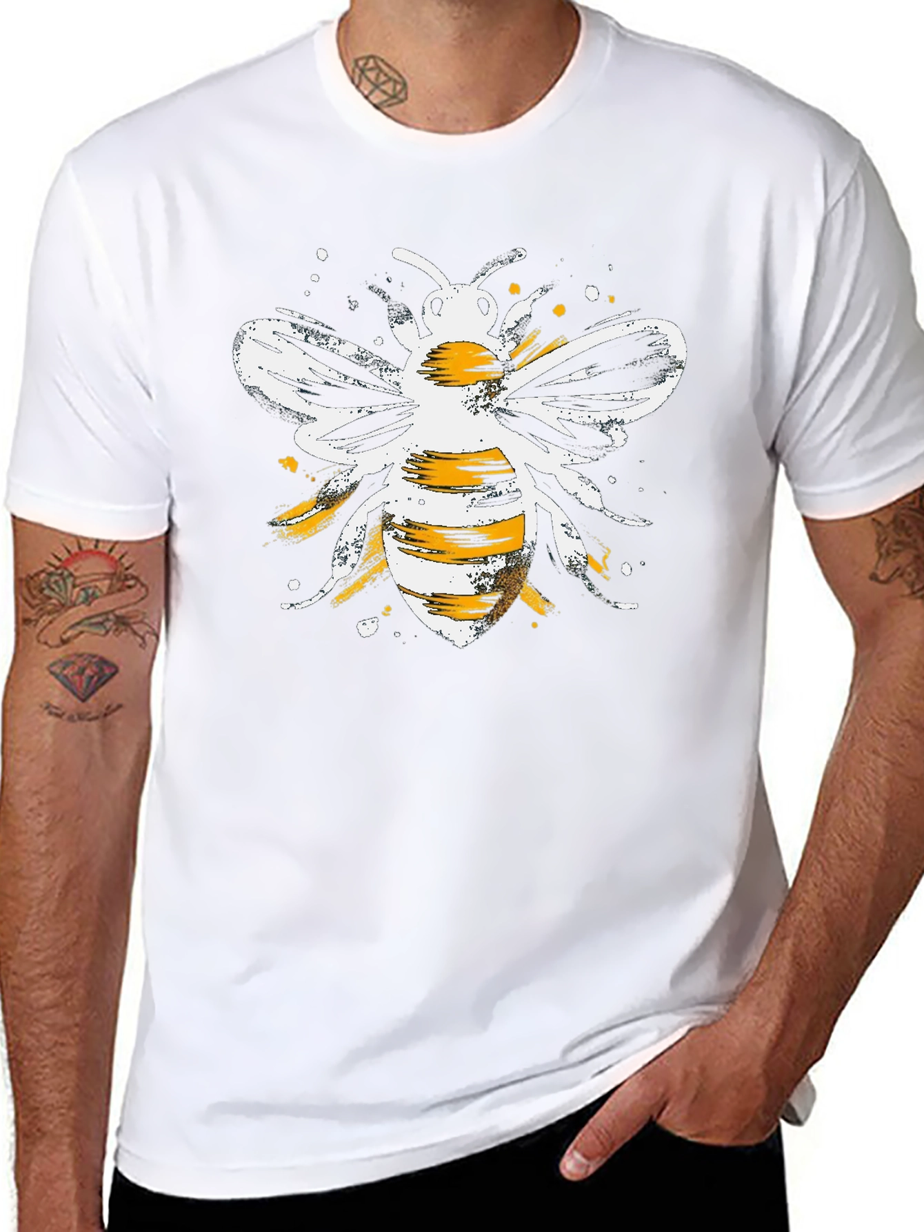 Stylish Bee Graphic Tee - Black Cotton Blend